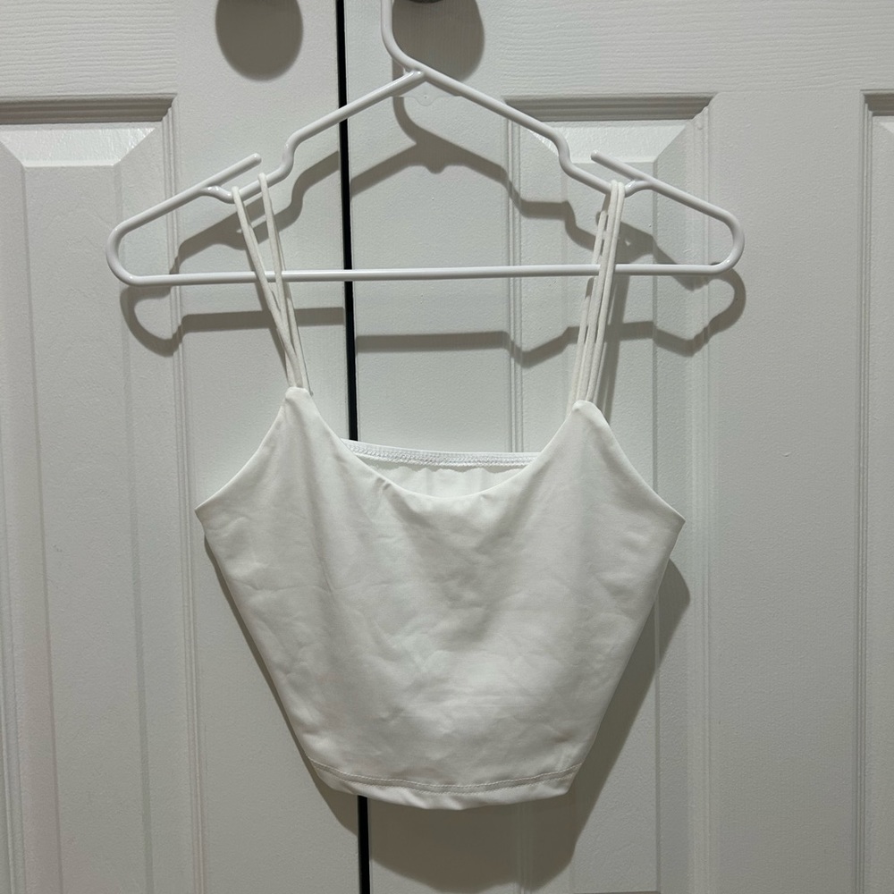 Cropped white tank